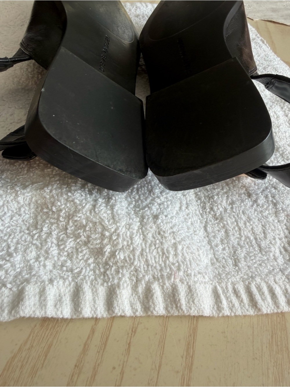 Steve Madden Black Pointed Slingback Flats with Gold Buckle - Picture 3 of 4